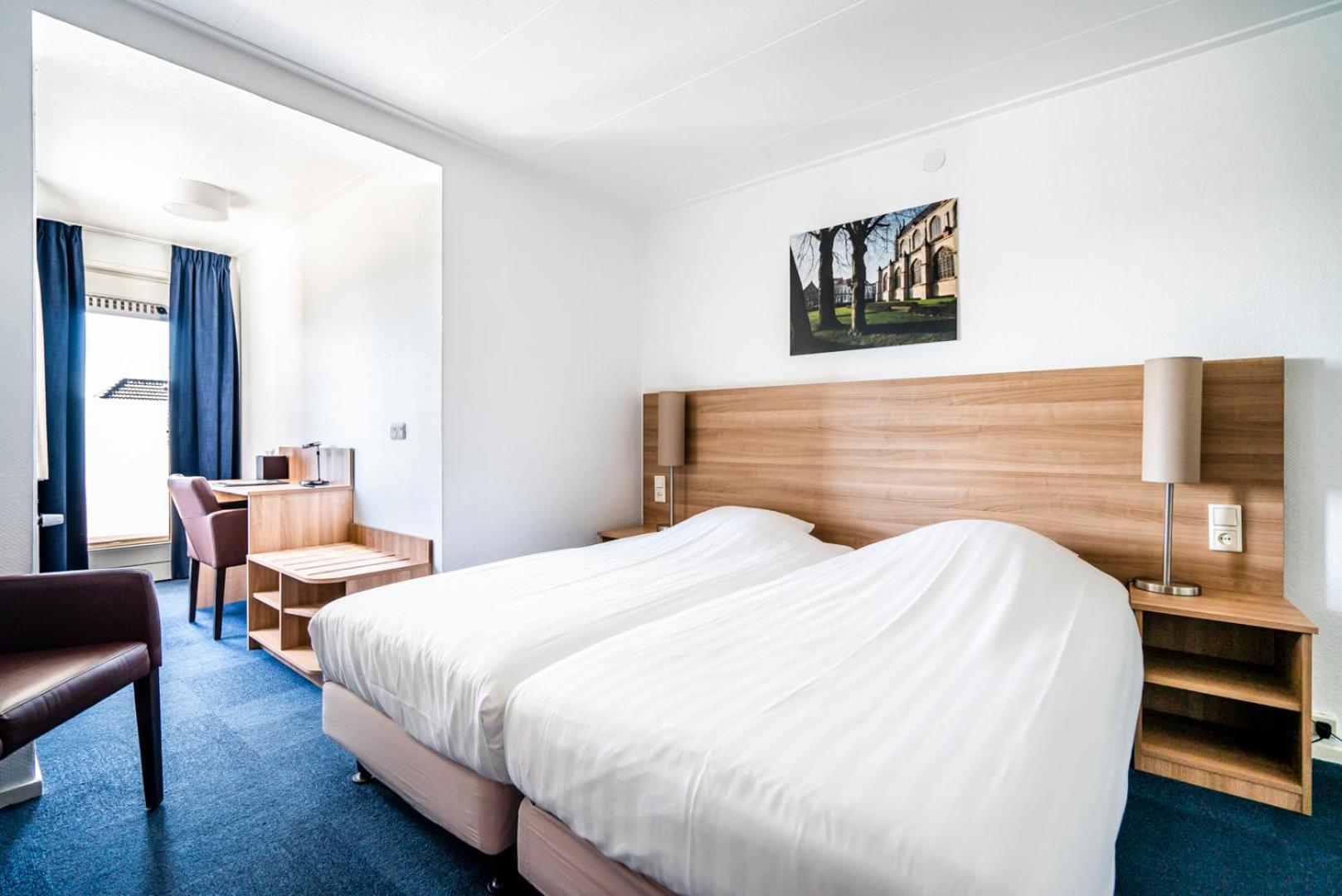 Hotel Hulst Exteriör bild