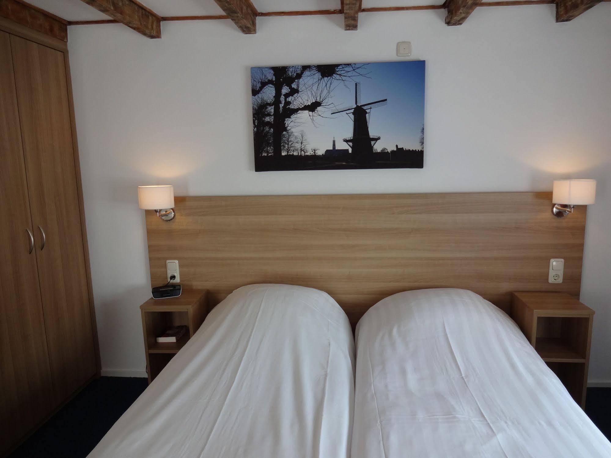 Hotel Hulst Exteriör bild
